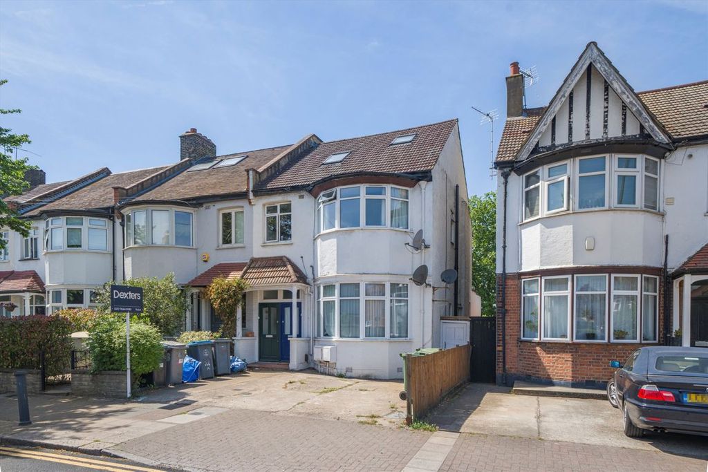 Property photo 1 of 6