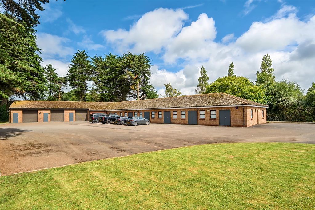 Property photo 2 of 27 Front