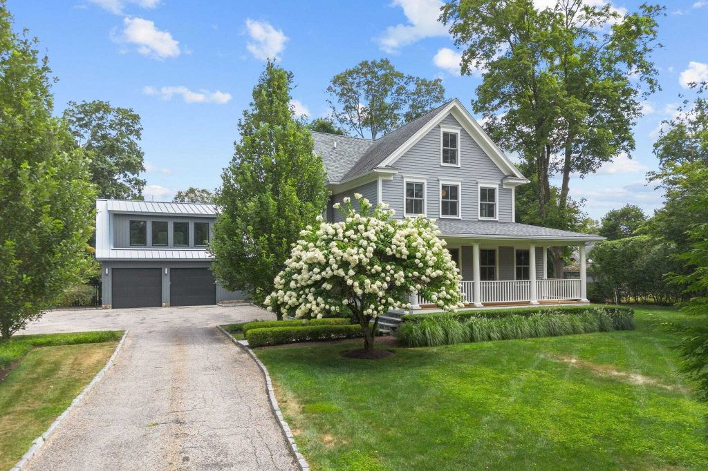 Property photo 1 of 31