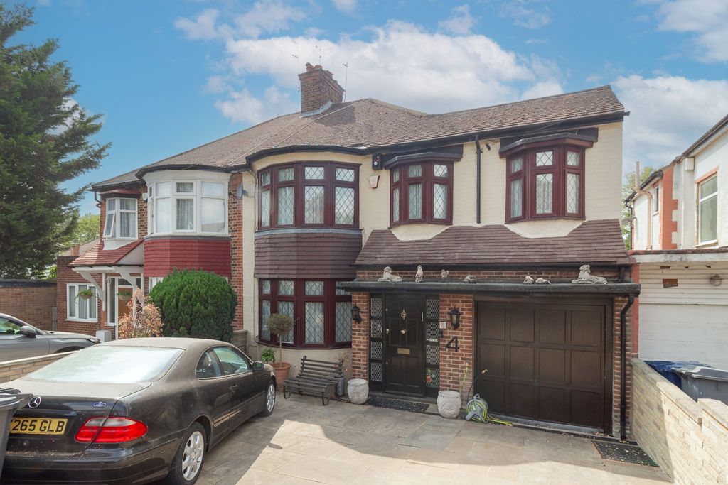 Property photo 1 of 15