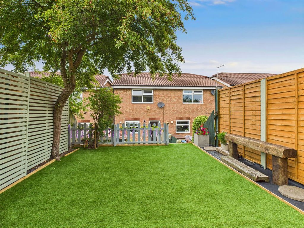 Property photo 2 of 14 Cam05193G0-Pr0034-Still013.Jpg