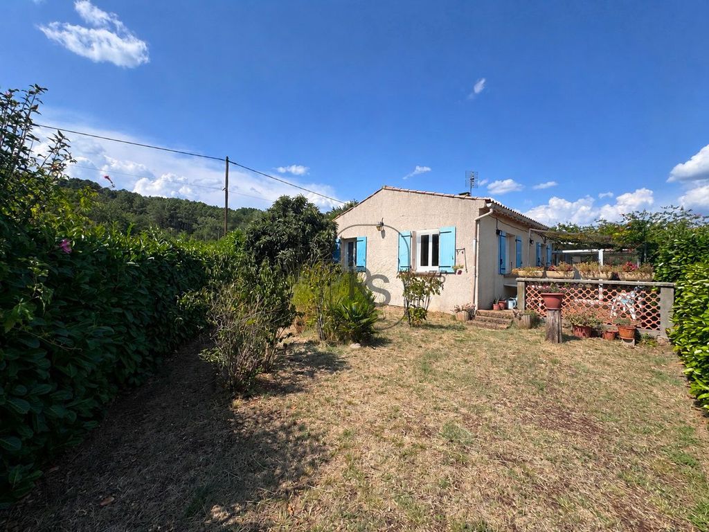 Property photo 1 of 19 Single-Storey Villa Of 78 m2 In A Quiet Area With Flat Land And Two Garages.