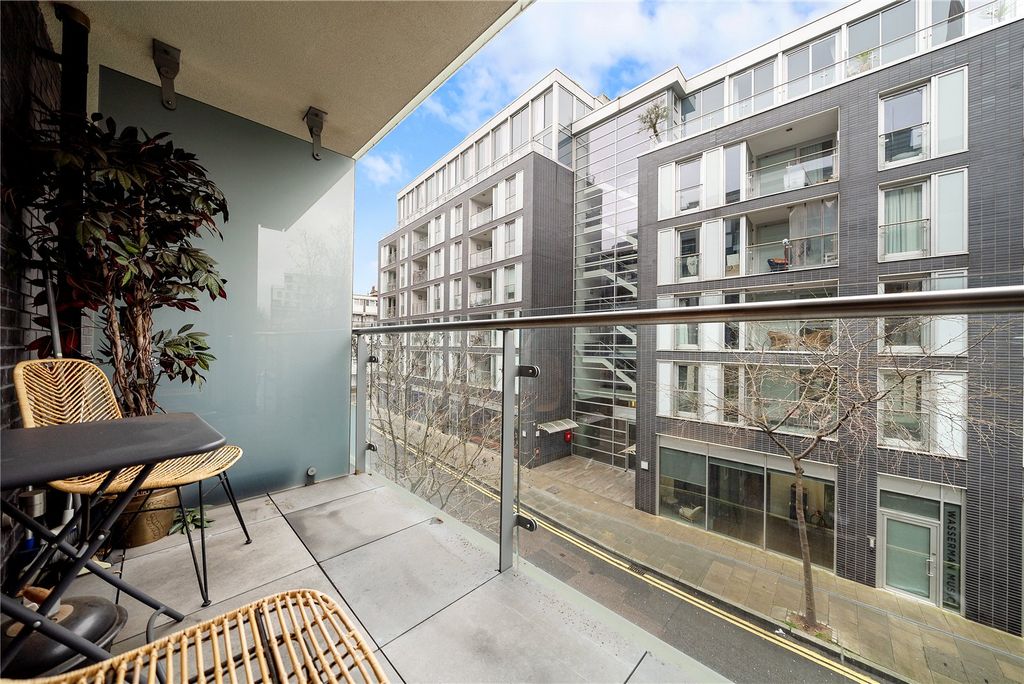 Property photo 2 of 13 Picture No. 08