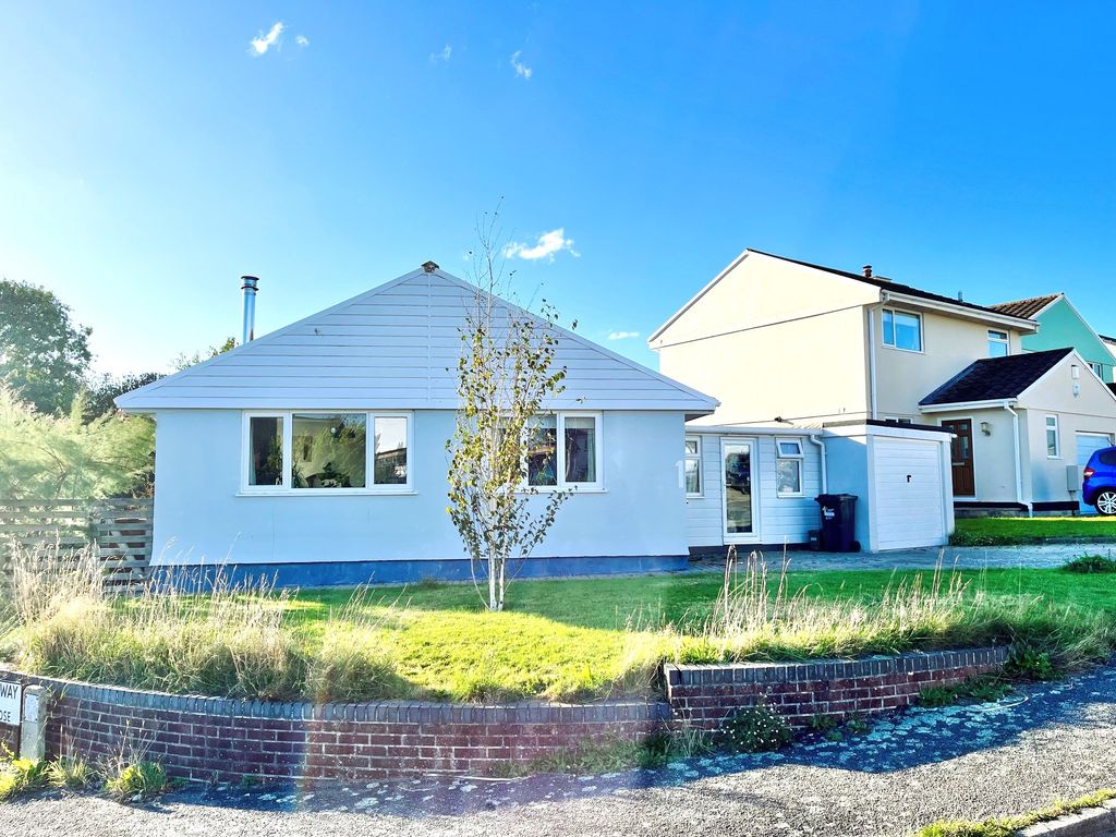 Property photo 1 of 27