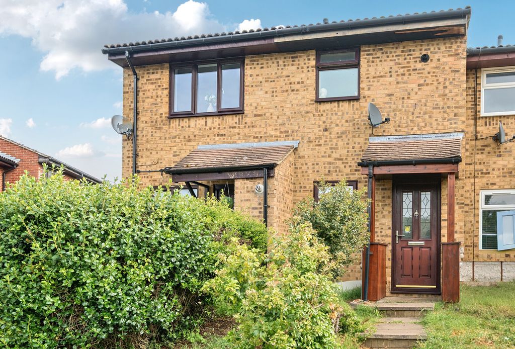 Property photo 1 of 13 1459360-24-6A06E2...