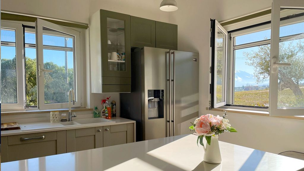 Property photo 1 of 48 Kitchen