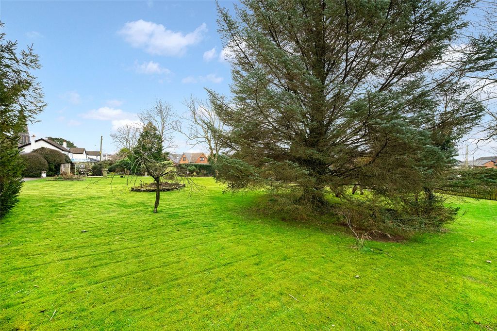 Property photo 3 of 40 Garden