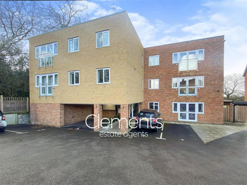Property photo 1 of 10 4 Benny Court 8.Jpg