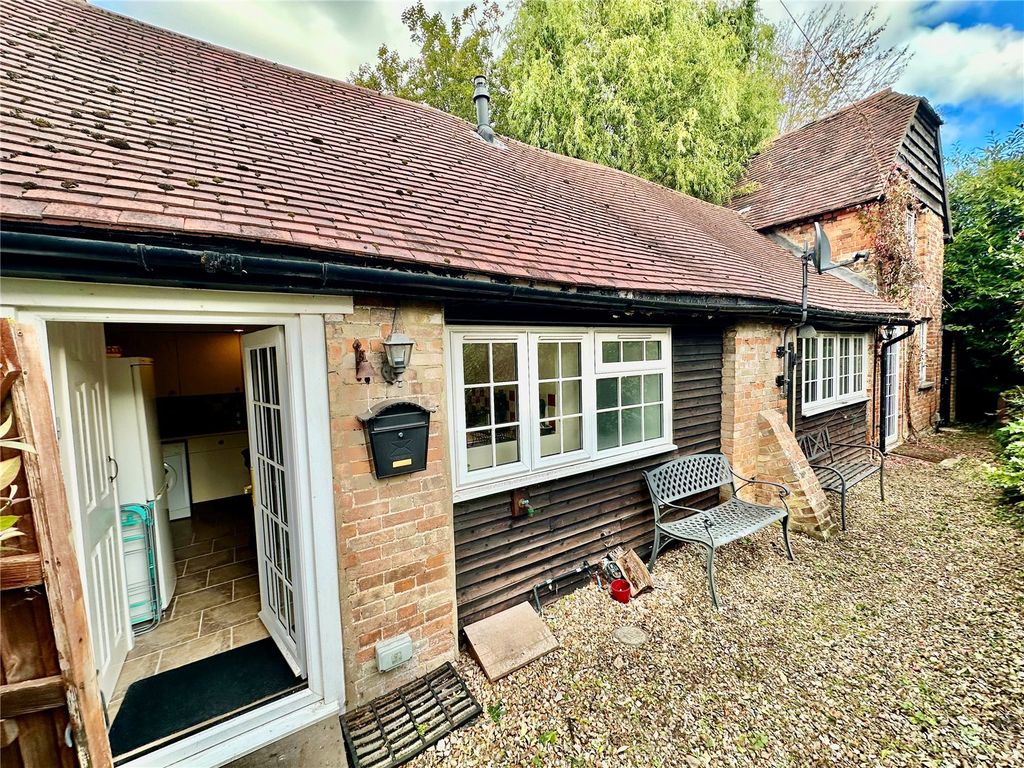 Property photo 1 of 11 Picture No. 16