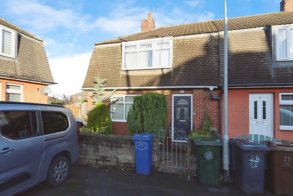 Property photo 3 of 15