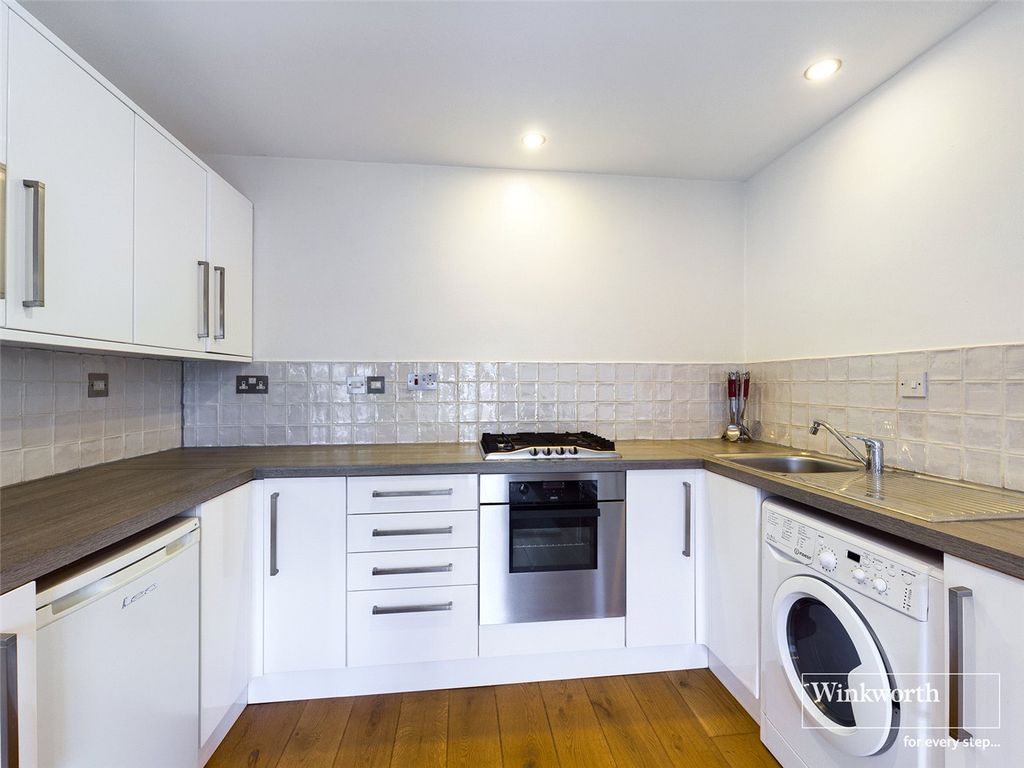 Property photo 3 of 11 Picture No. 20