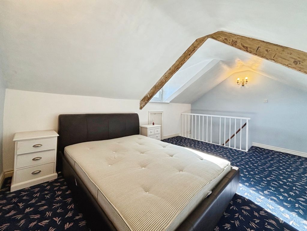 Property photo 2 of 12 Pbox-Img.Jpeg