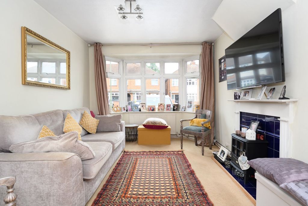 Property photo 3 of 14