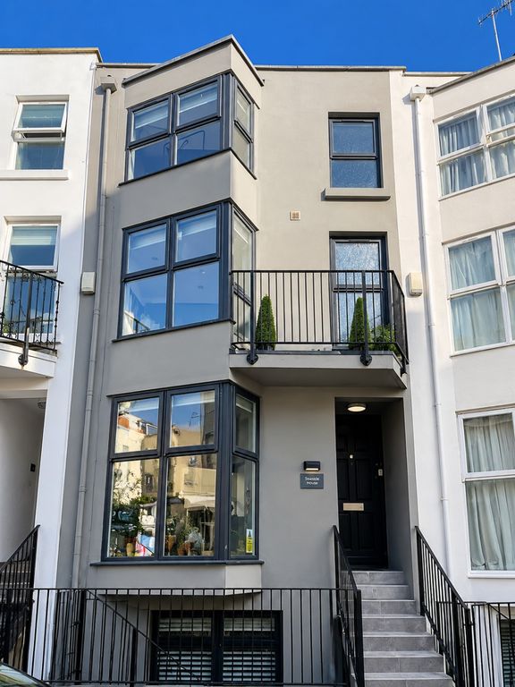 Property photo 1 of 14 5545970
