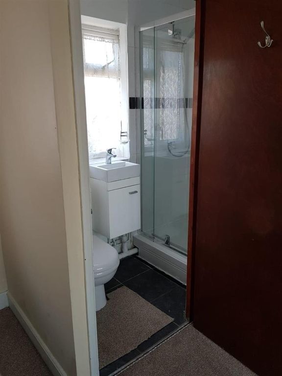 Property photo 3 of 5 5.Jpeg