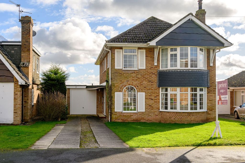 Property photo 1 of 21