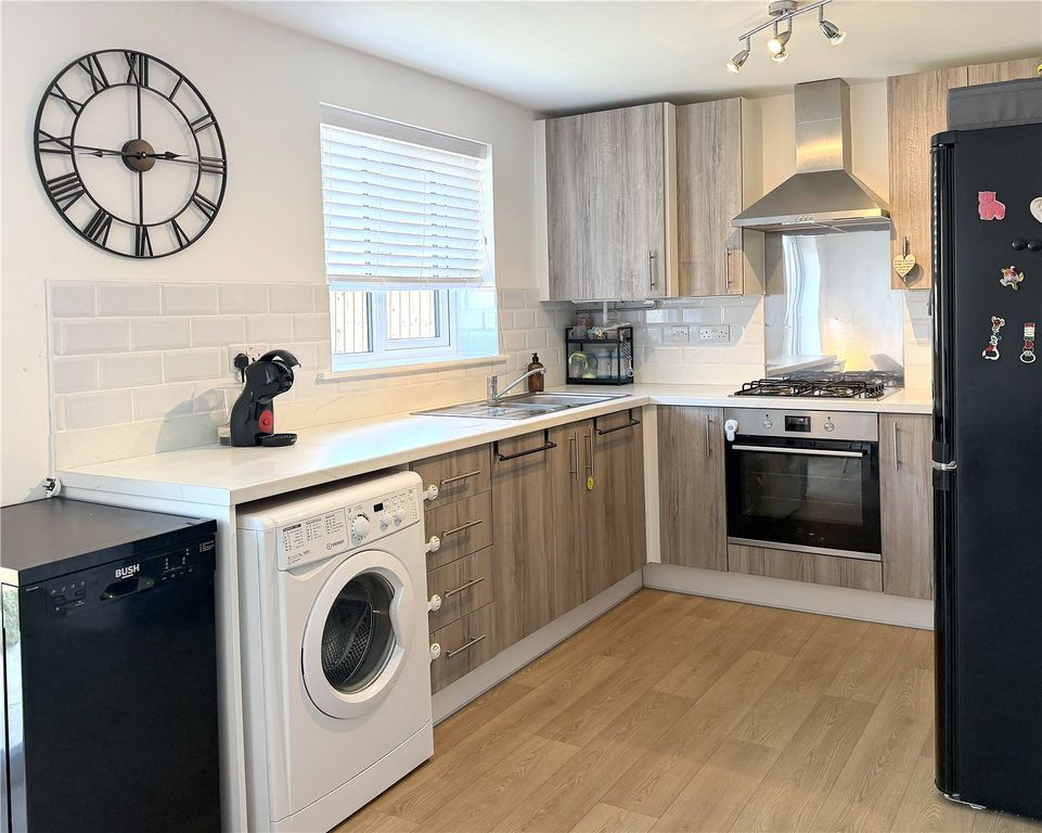 Property photo 3 of 11 Picture No. 04