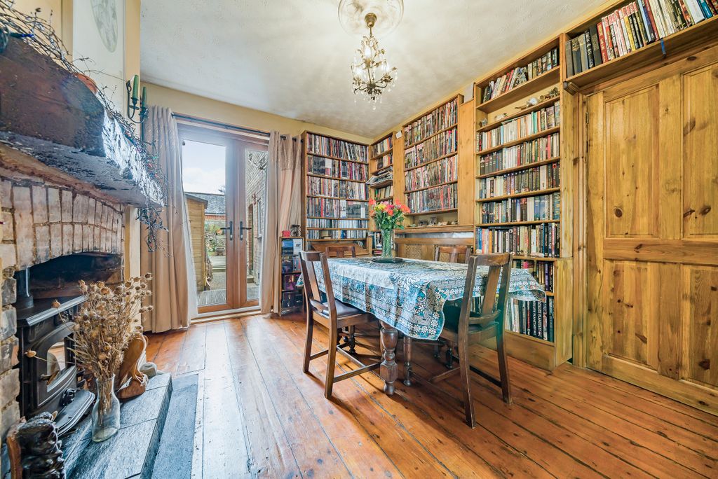 Property photo 3 of 24 Dining Room
