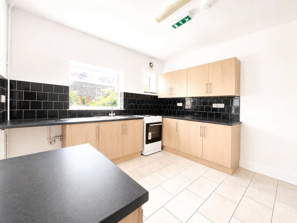 Property photo 3 of 11 Picture No. 09