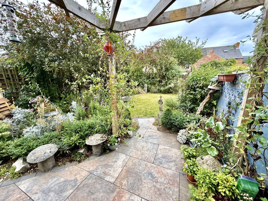 Property photo 2 of 17 Img_4342