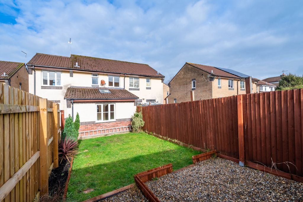 Property photo 3 of 19