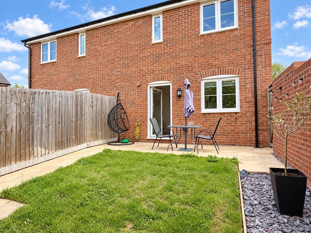 Property photo 3 of 15