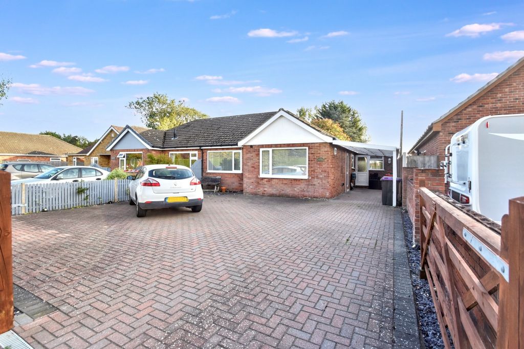 Property photo 2 of 15 Front