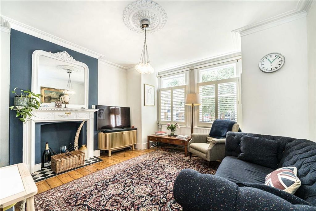 Property photo 2 of 6