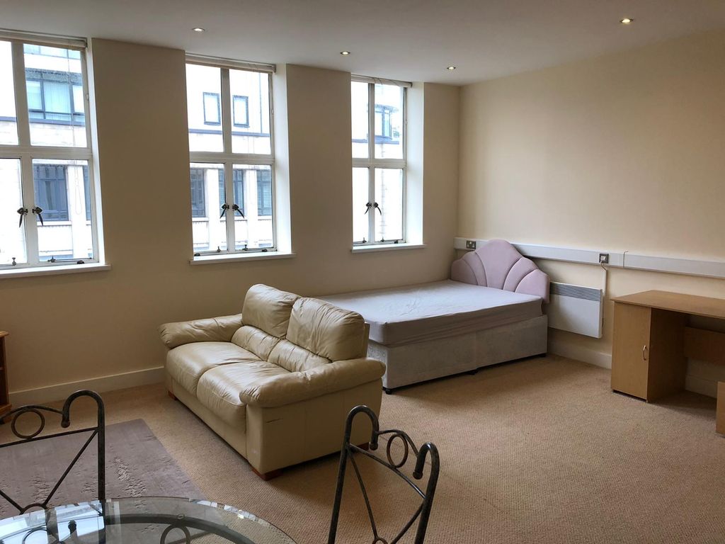 Property photo 2 of 8 Wbii9566