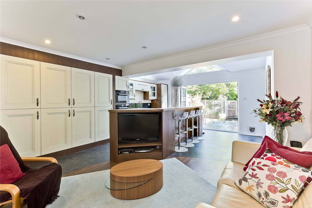 Property photo 1 of 8 Picture No. 03