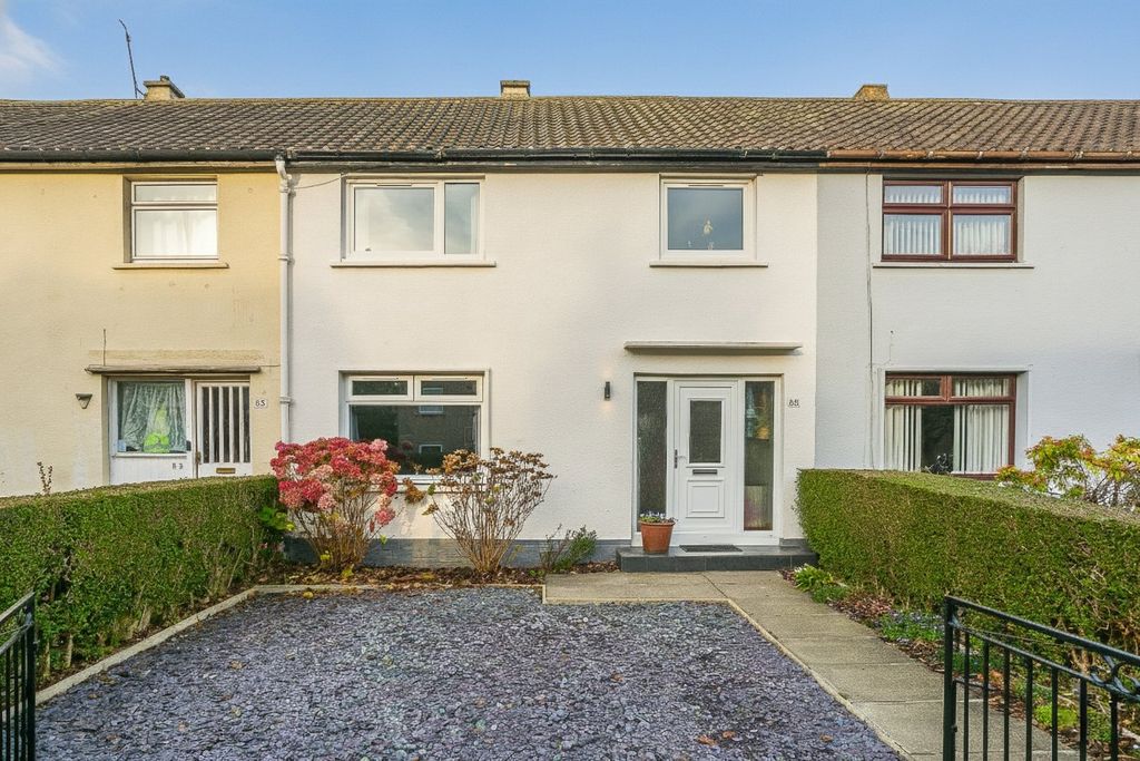 Property photo 1 of 28