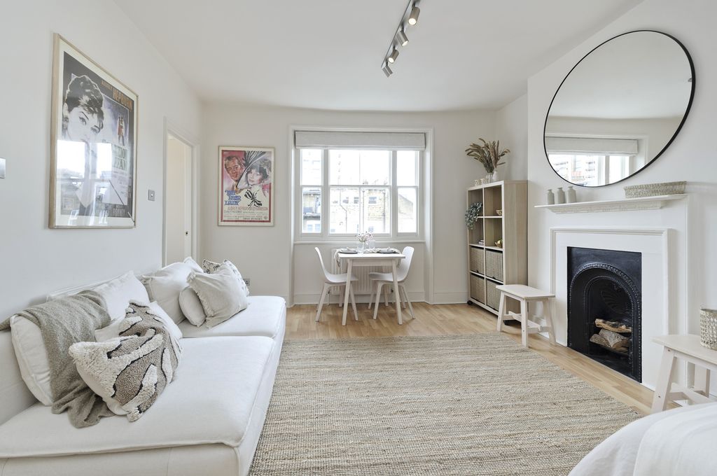Property photo 1 of 6