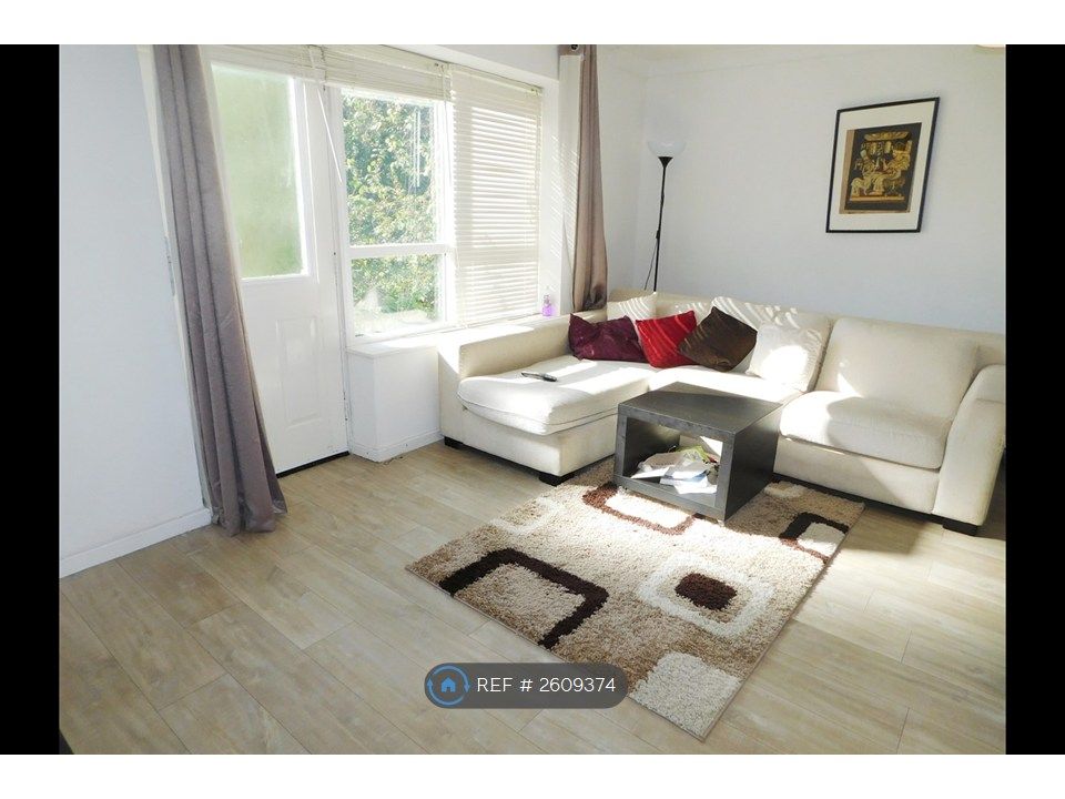 Property photo 1 of 25