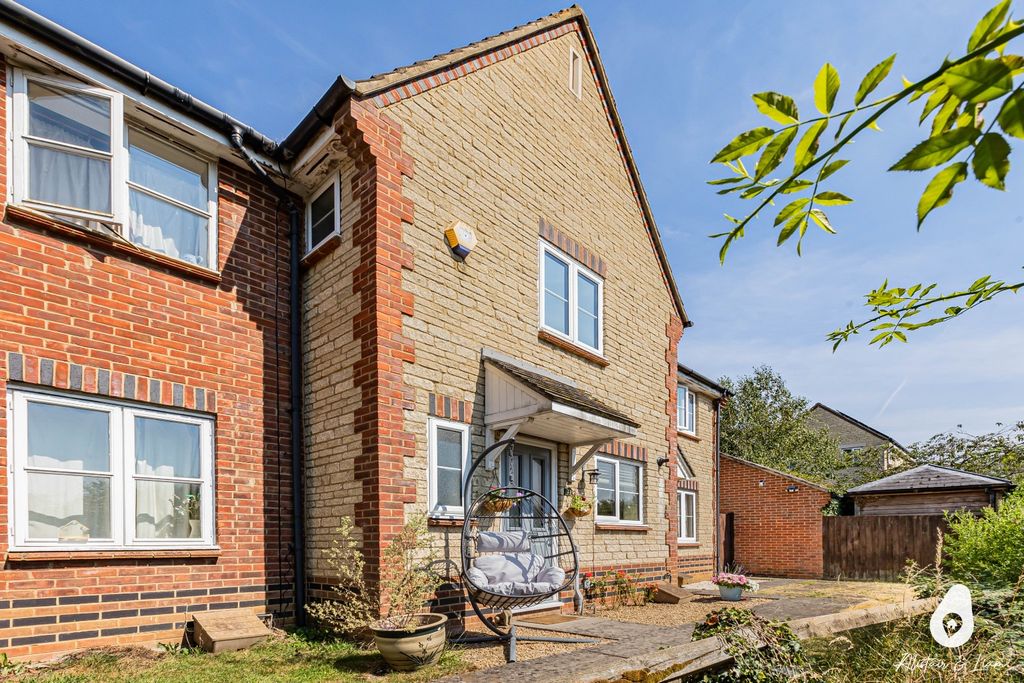 Property photo 1 of 22 5290740