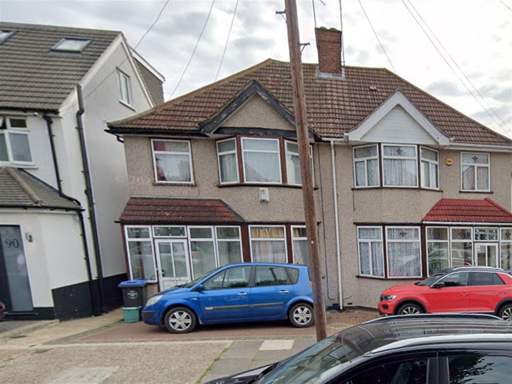 Property photo 1 of 7 Front.Jpg