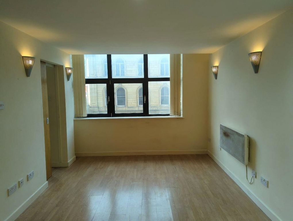 Property photo 2 of 7 Picture No. 14