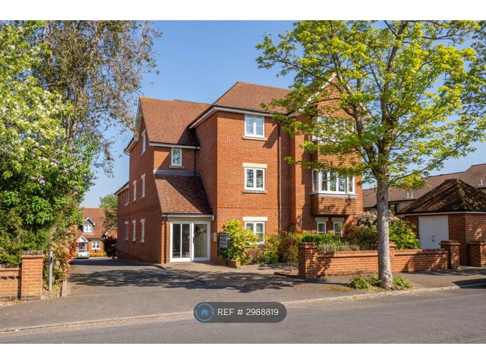 Property photo 1 of 8