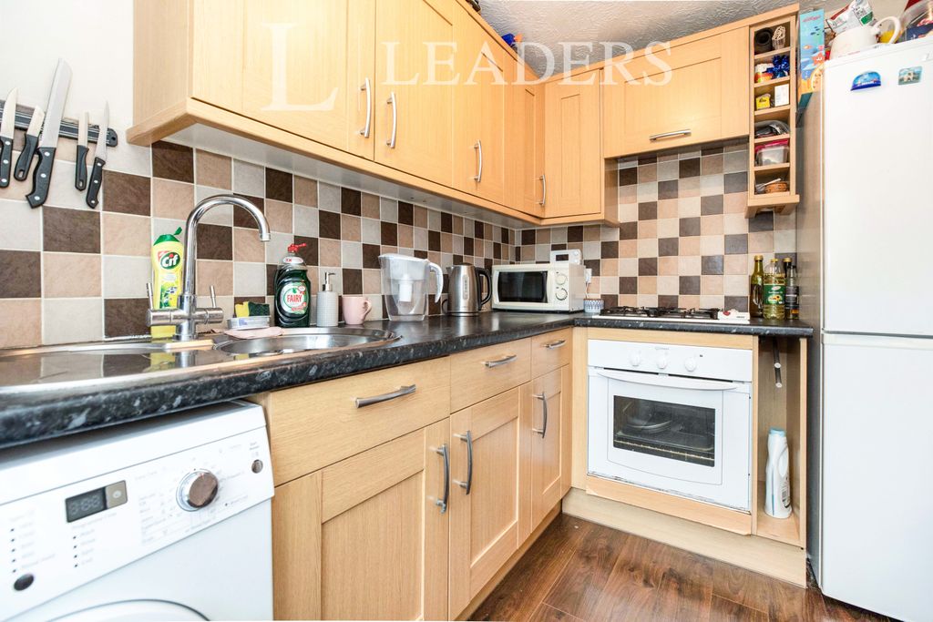 Property photo 2 of 10 2