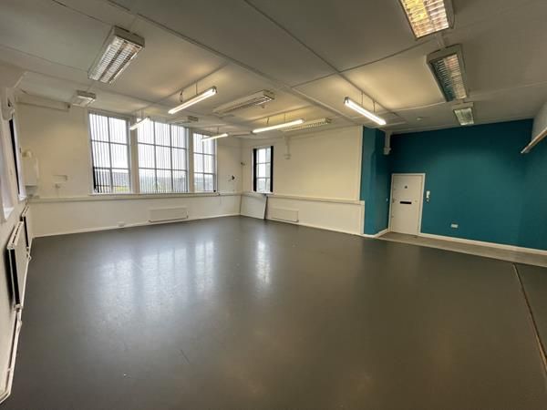 Property photo 2 of 6 Photo 2