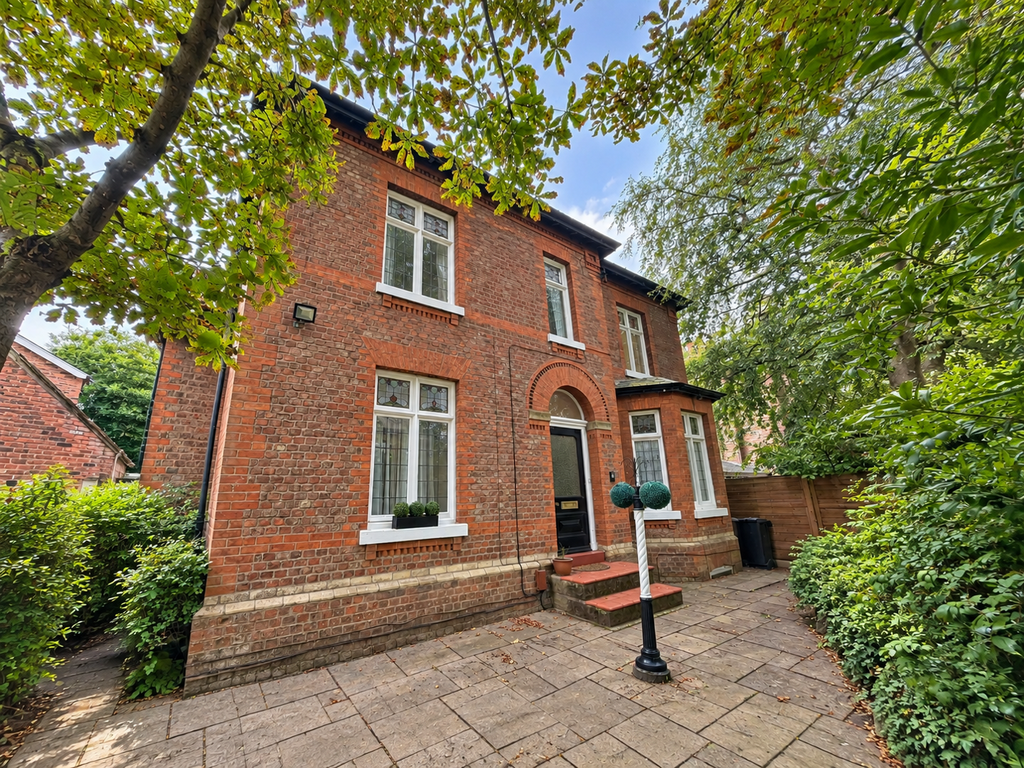 Property photo 1 of 33