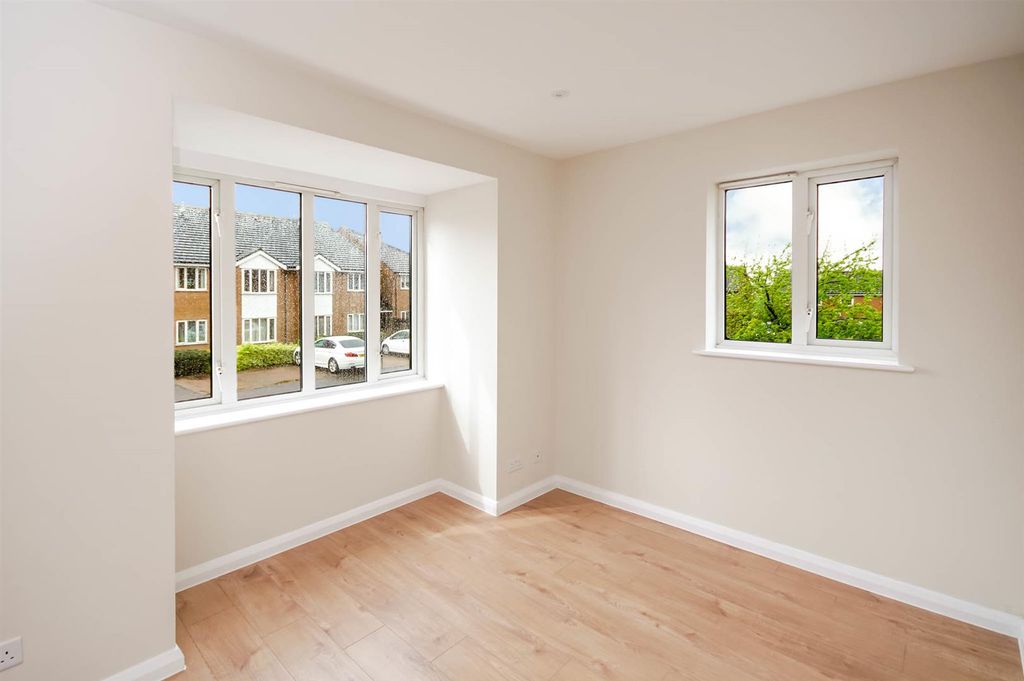 Property photo 3 of 5 1-Bed-Cheltenham2.Jpg