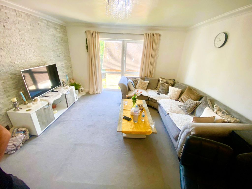 Property photo 3 of 8 Whatsapp Image 2025-05-19 At 14.59.46 (3)