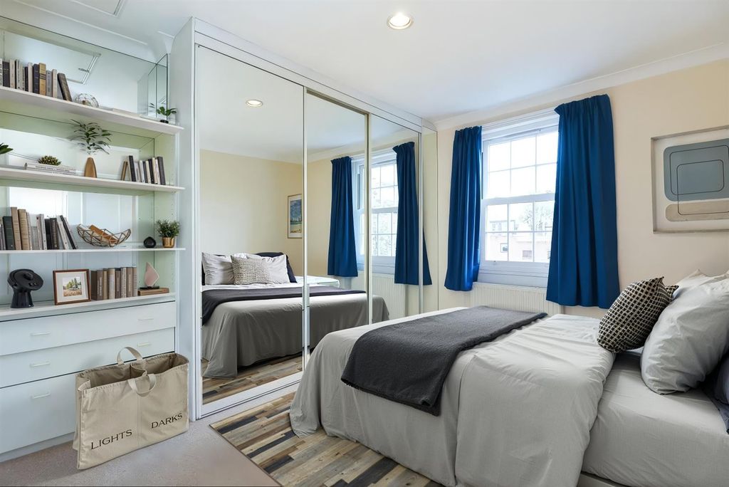 Property photo 2 of 4 Bedroom.Jpeg