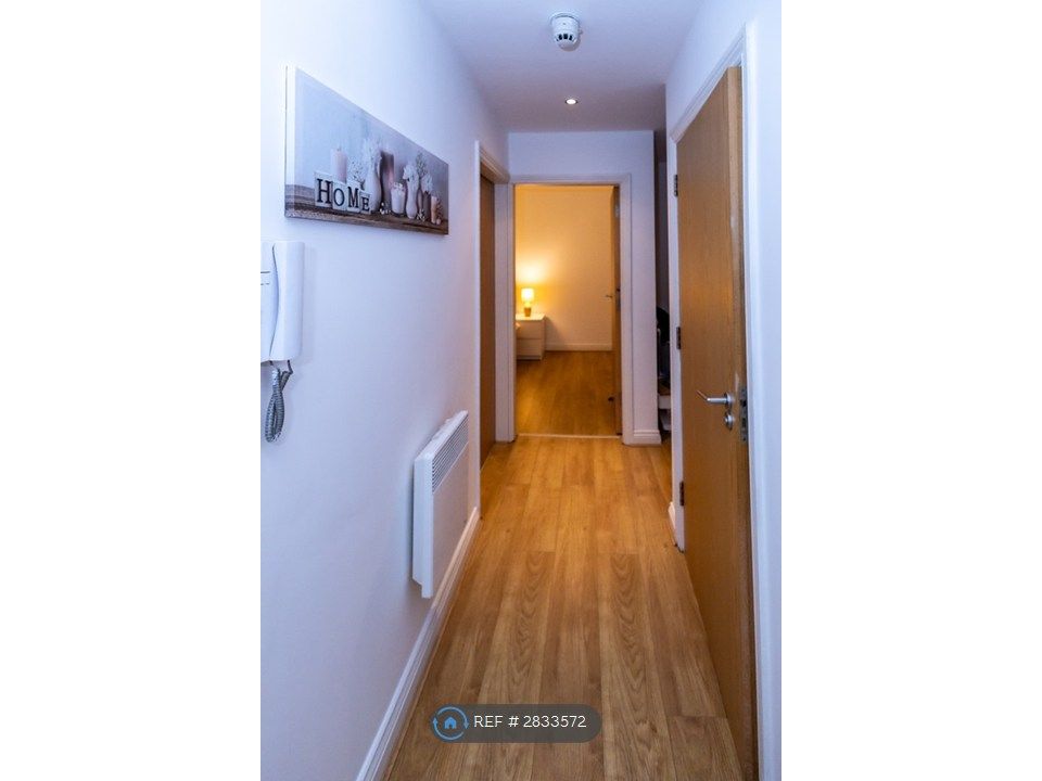 Property photo 3 of 27