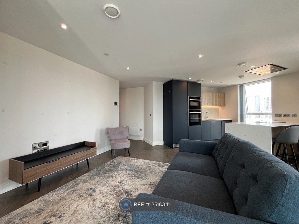Property photo 1 of 15 Living Area 1