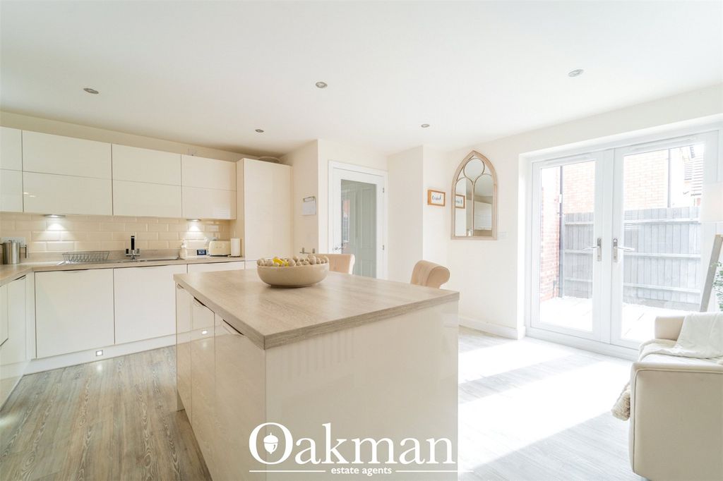 Property photo 3 of 27 Picture No. 20