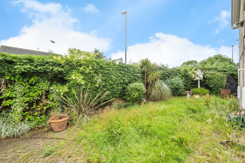 Property photo 2 of 12