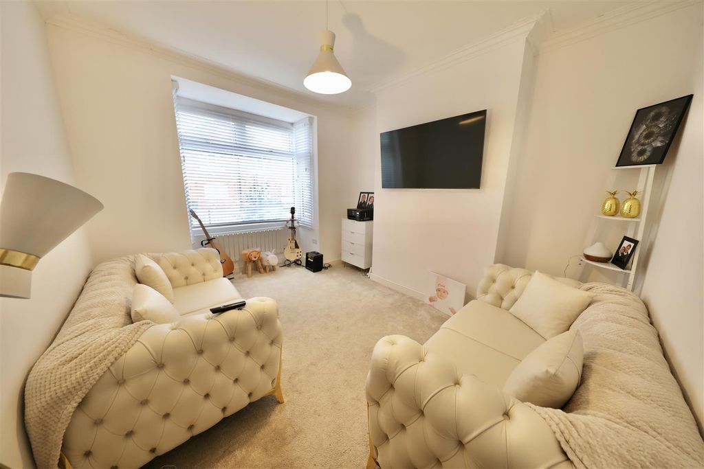 Property photo 2 of 17 0A4A9684.Jpg