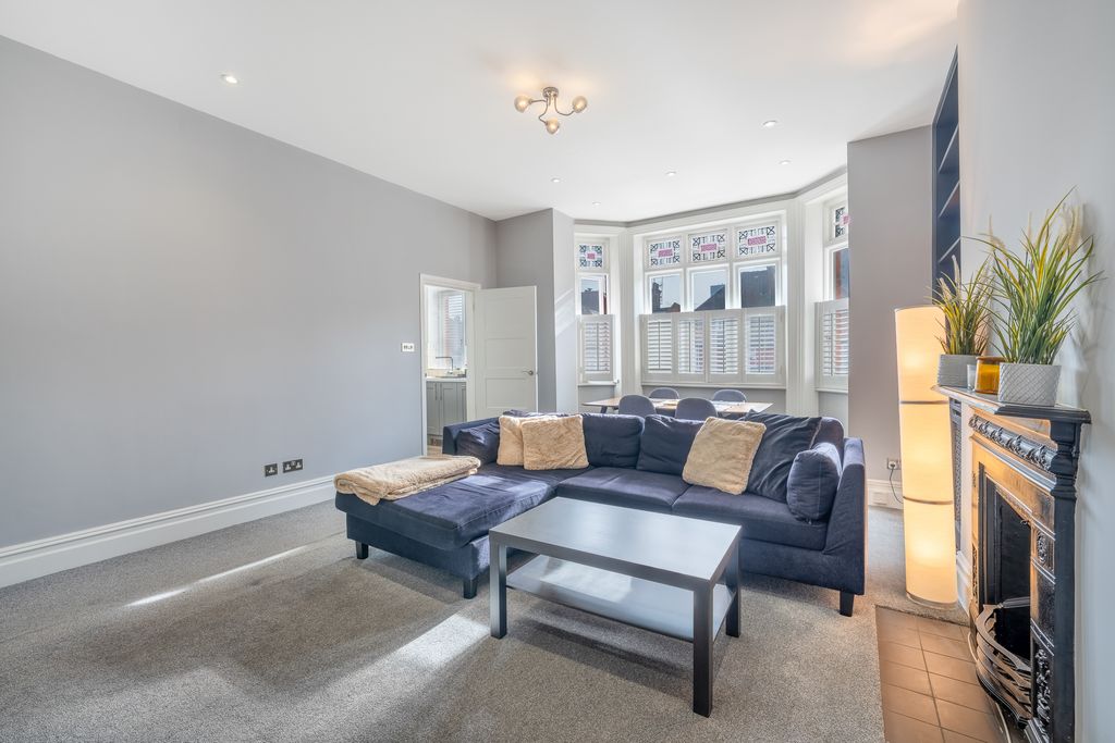 Property photo 2 of 11 Dsc06284-Edit-2