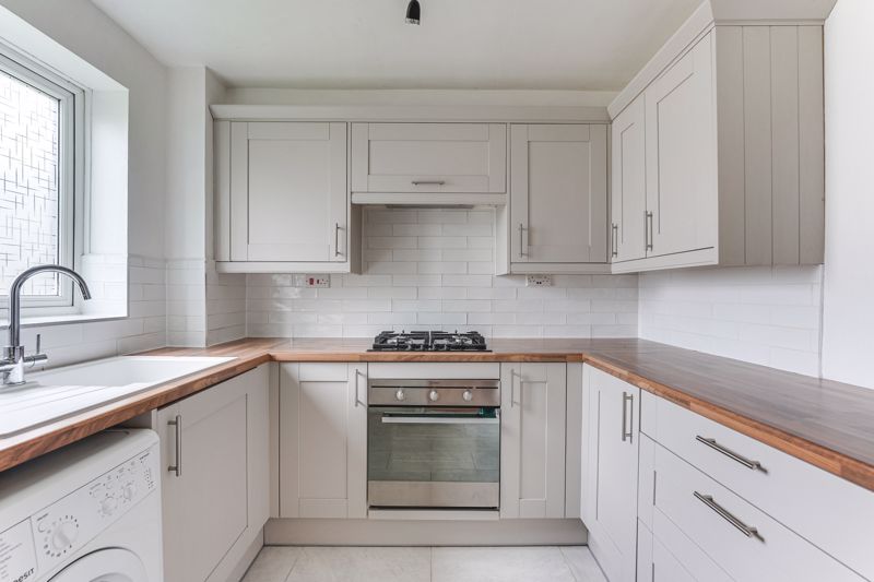 Property photo 3 of 13 Photo 5